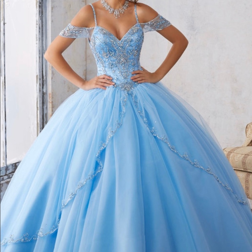 Vizcaya Style 89135 Quinceañera Dress Prom